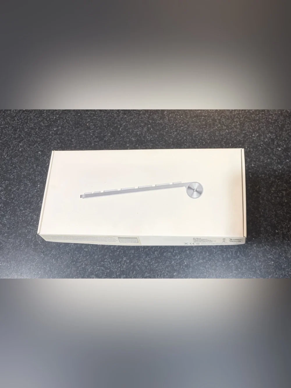 Apple wireless keyboard